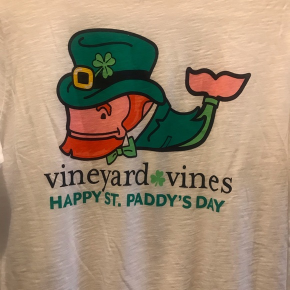 NWT. Vineyard vines St.Patricks Day shirt. XS - Picture 5 of 6